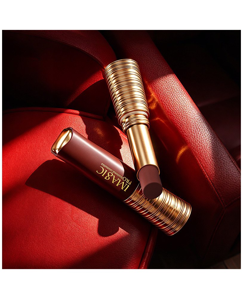 WATERPROOF MATTE LIPSTICK